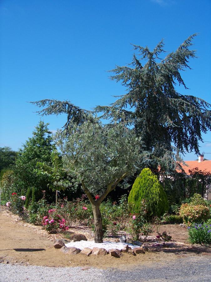 La Genoise Tillieres Exterior photo