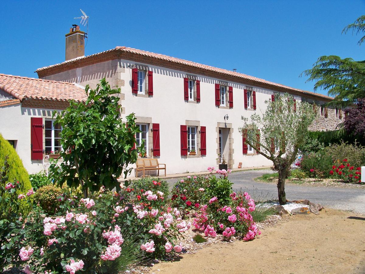 La Genoise Tillieres Exterior photo